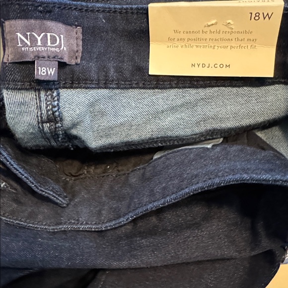 NYDJ Marilyn straight in Rinse new with tags size 18 W - Picture 8 of 8